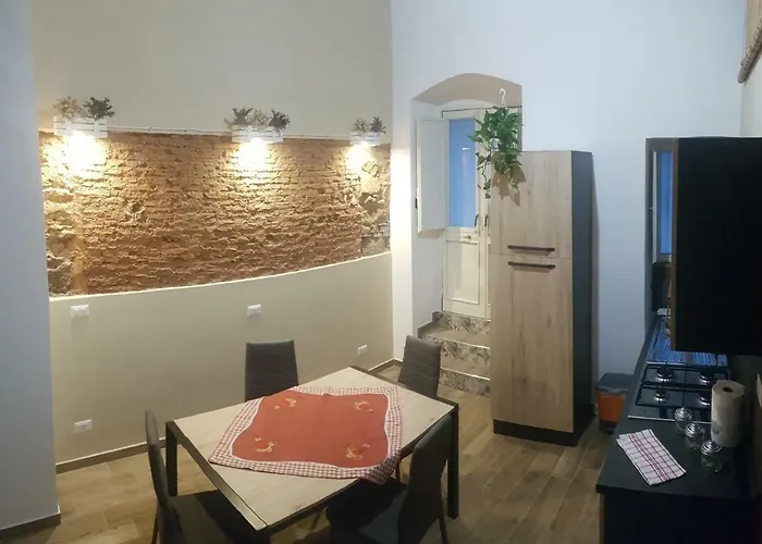 House Da Carlo * Katania